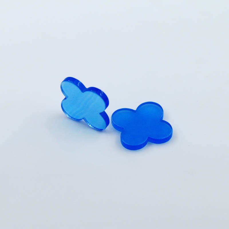 Synthetic Blue Glass Clover Stone best
